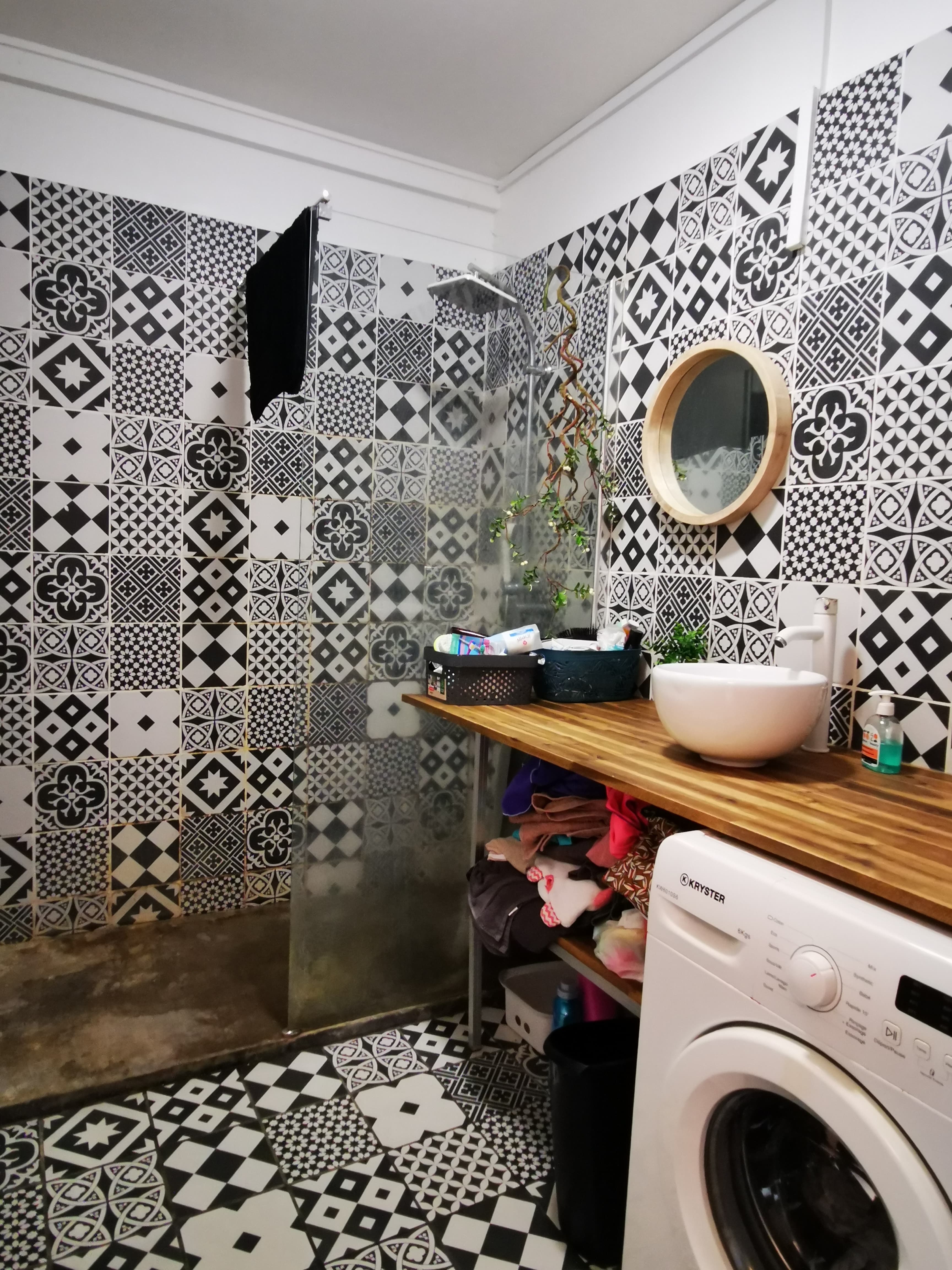 Appartement - St Gilles les bains — photo 1