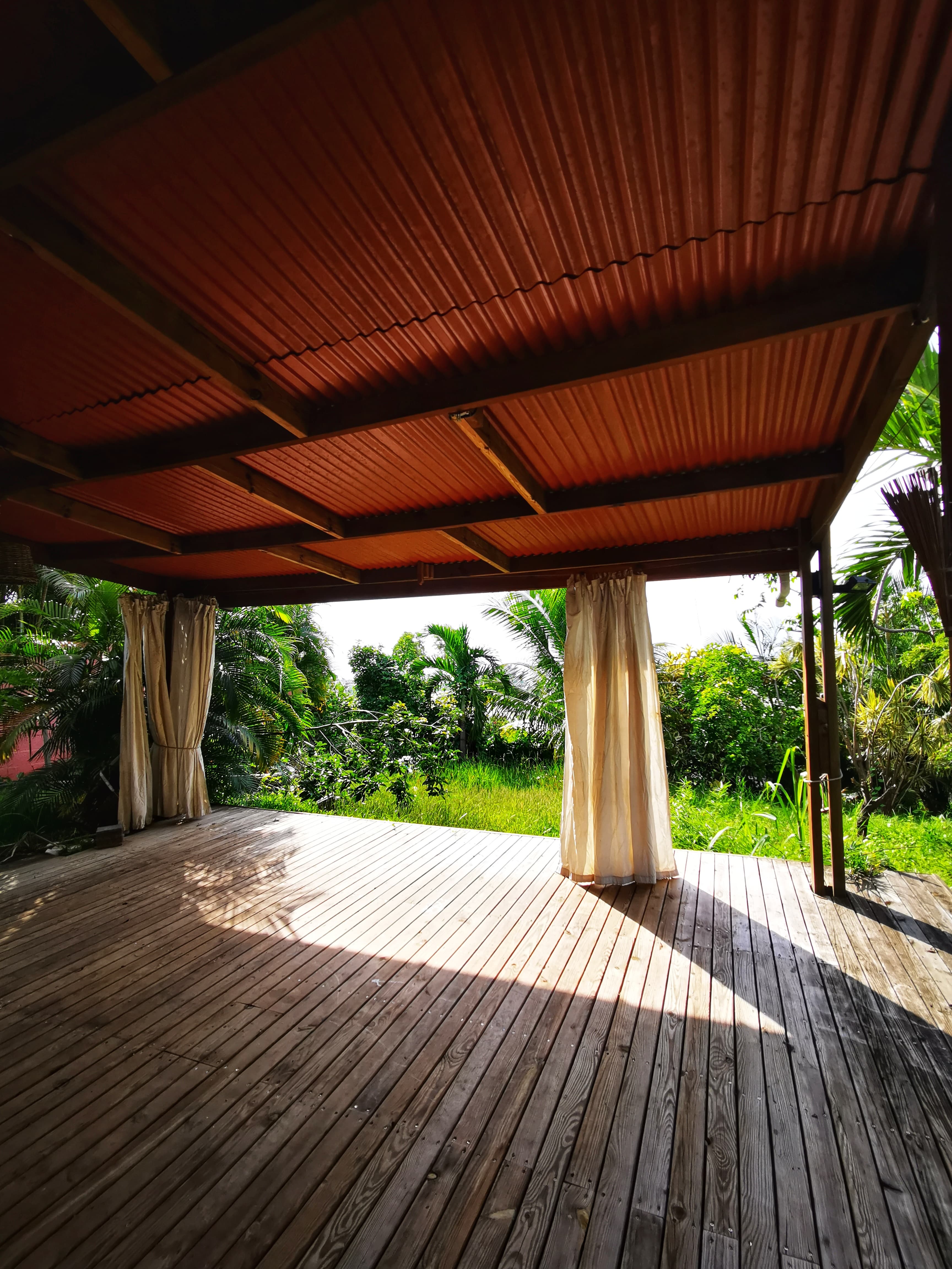 Villa atypique - La Plaine Saint-Paul — photo 1